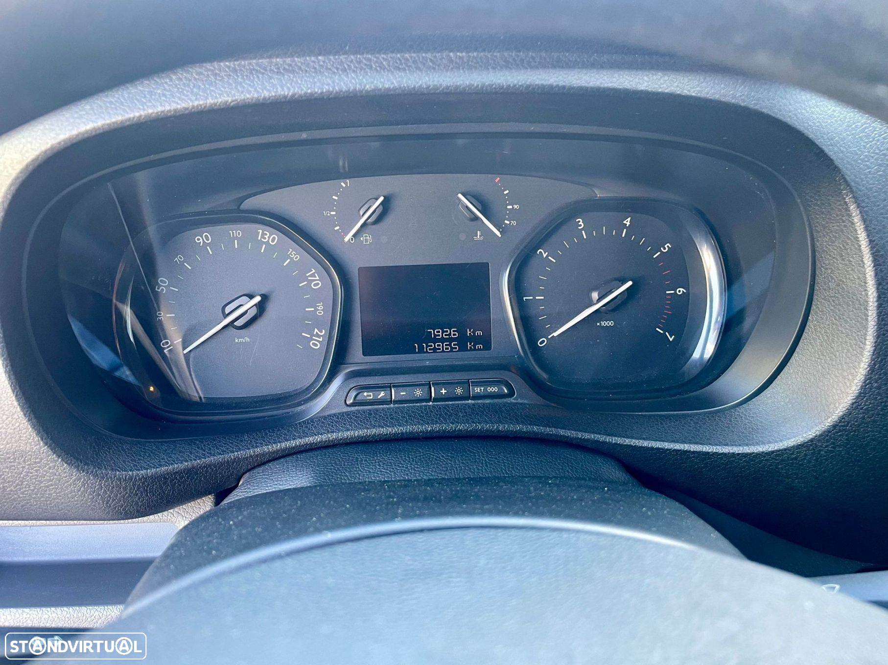 Citroën Jumpy 1.6 BlueHDi M - 10