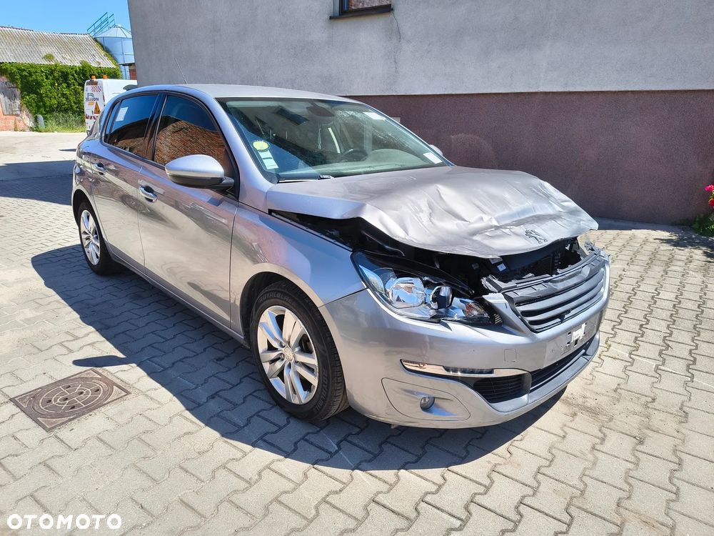 Peugeot 308 - 4