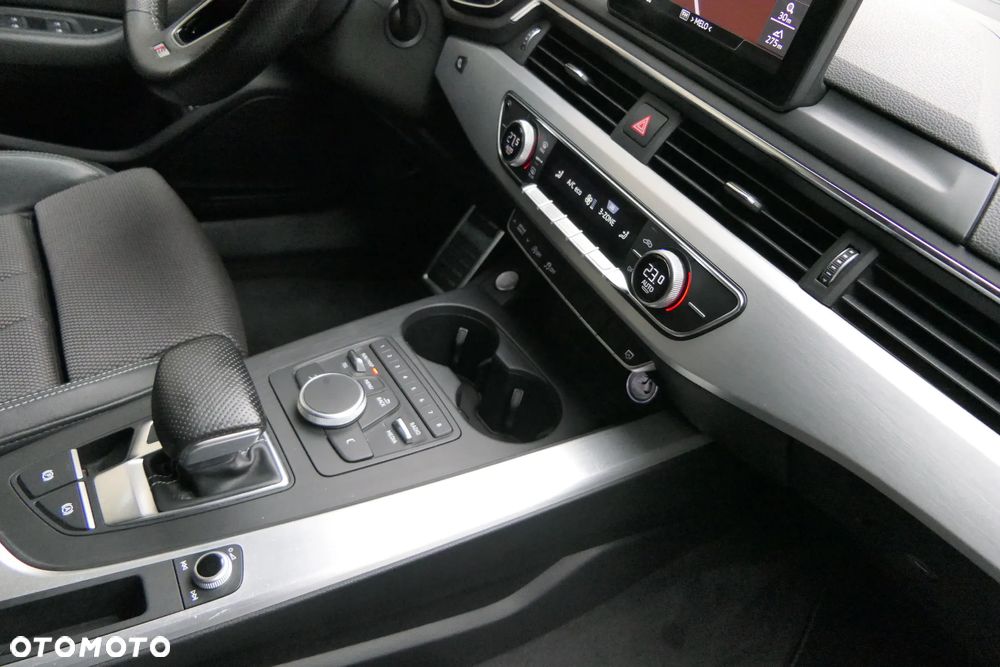 Audi A4 Avant 2.0 TDI DPF multitronic S line Sportpaket - 28