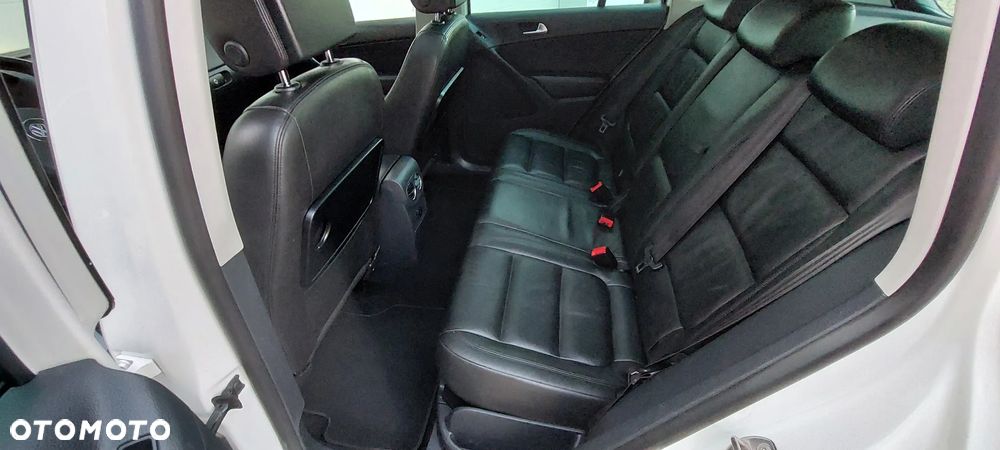 Volkswagen Tiguan 1.4 TSI BlueMotion Technology Exclusive - 21