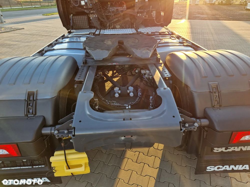 Scania S500/ 2019r/ FULL PODUCHY/ FULL LEDy/ ADR AT/ BAKI 1250L/ PO ZŁOTYM KONTRAKCIE SERWISOWYM - 4