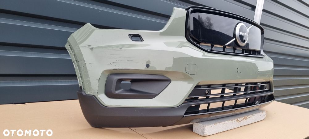 VOLVO XC40 2017- Zderzak przód oryginał MB251 - 7