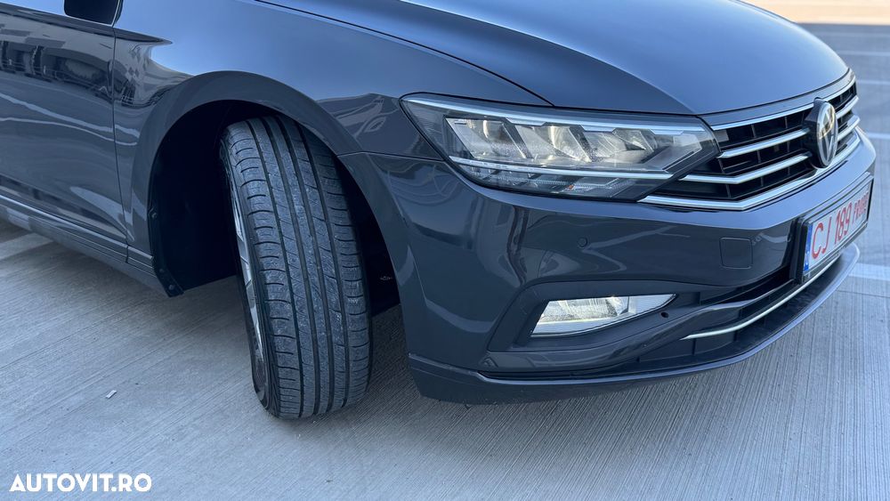 Volkswagen Passat 2.0 TDI DSG (BlueMotion Technology) Comfortline - 14