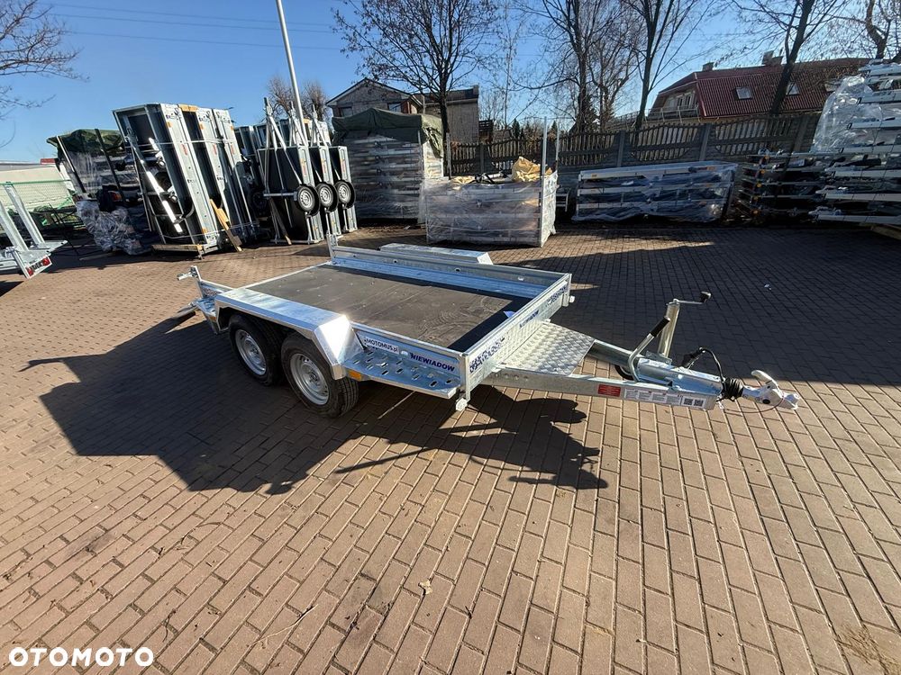 Niewiadów Przyczepa do przewozu sprzętu budowlanego Niewiadów K3027 Najazdy 305x155 cm pod minikoparke walec dostawa pod dom - 11