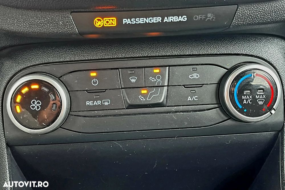 Ford Fiesta 1.1 Trend Connected - 18