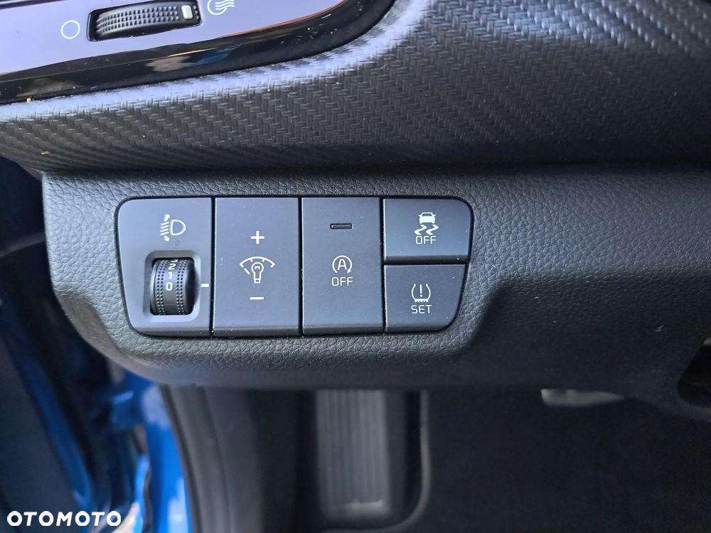 Kia Rio - 14
