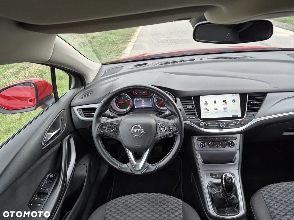 Opel Astra 1.4 T Elite S&S - 25