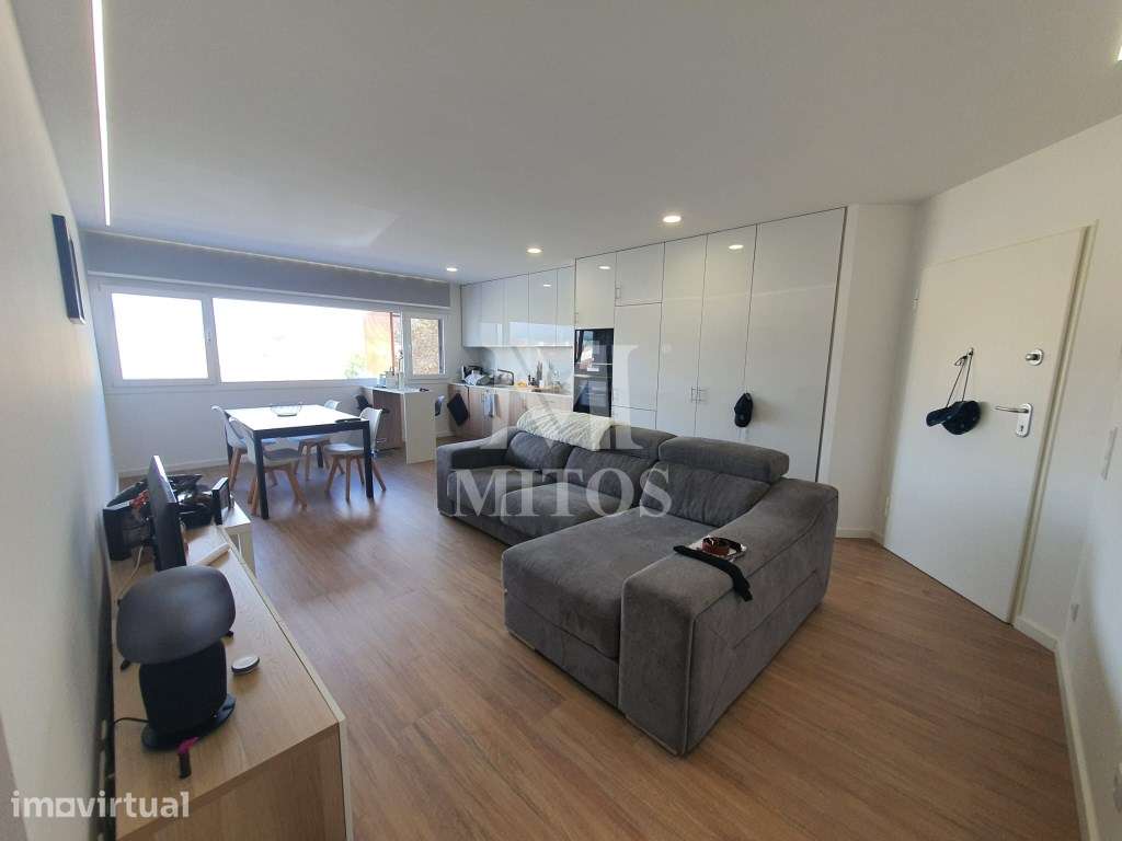 Apartamento T3+1 para arrendamento em Santa Marta de Portuzelo - Grande imagem: 2/15