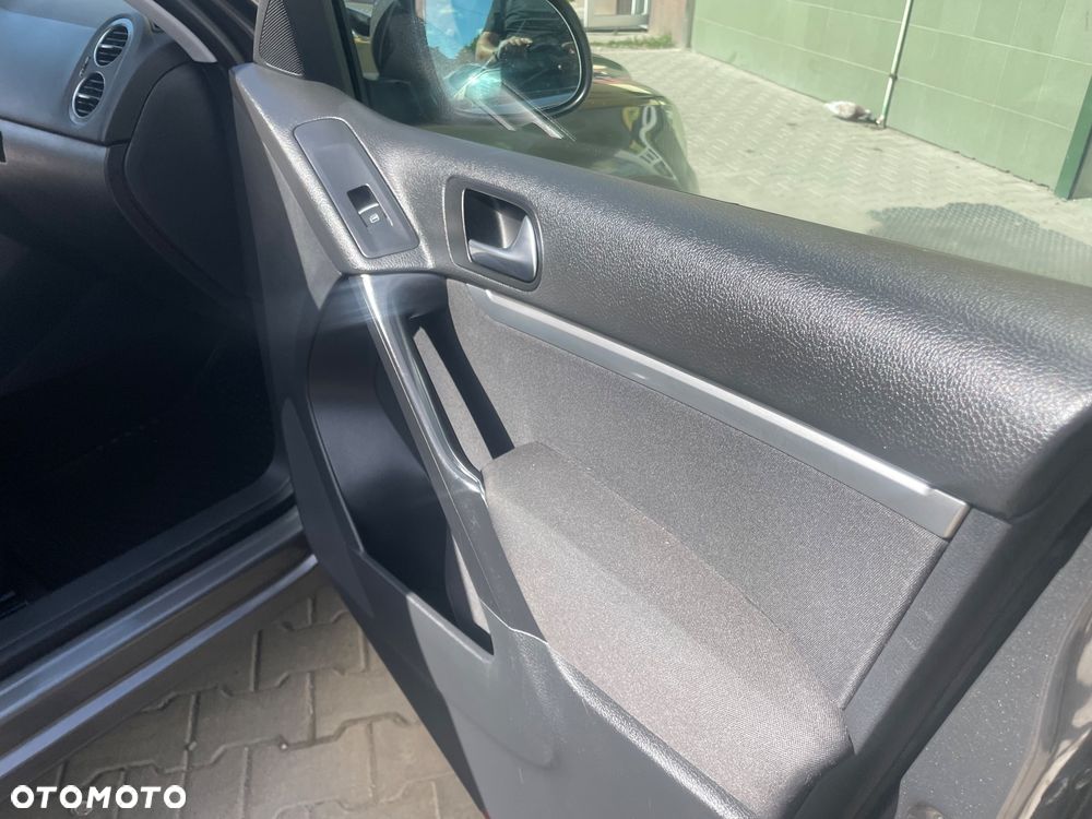 Volkswagen Tiguan 2.0 TDI 4Mot Sport&Style - 3
