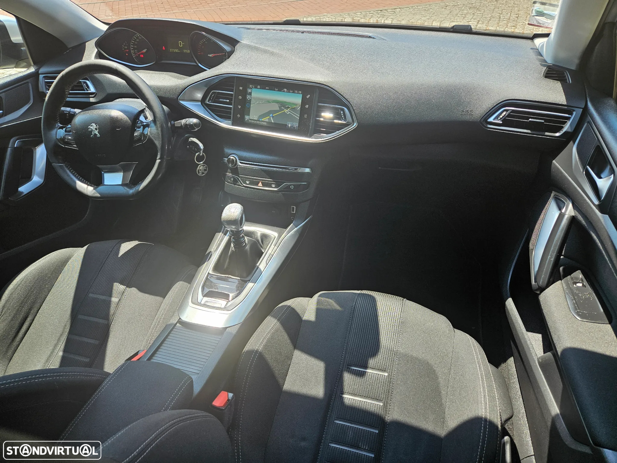 Peugeot 308 SW 1.6 e-HDi Active CVM6 - 24