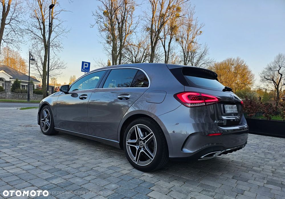 Mercedes-Benz Klasa A 200 d AMG Line 8G-DCT - 5