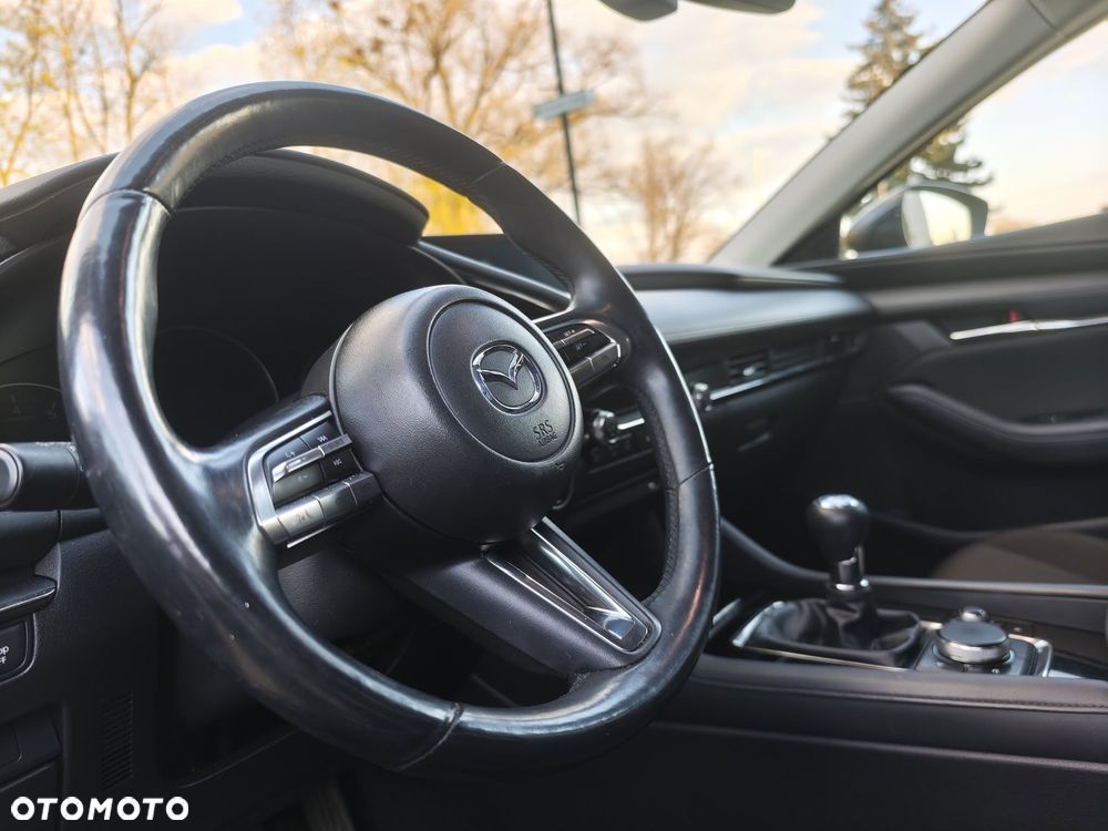 Mazda 3 e-SKYACTIV-G 122 M HYBRID EXCLUSIVE-LINE - 19