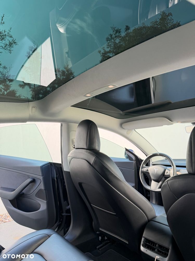 Tesla Model 3 Performance AWD - 14