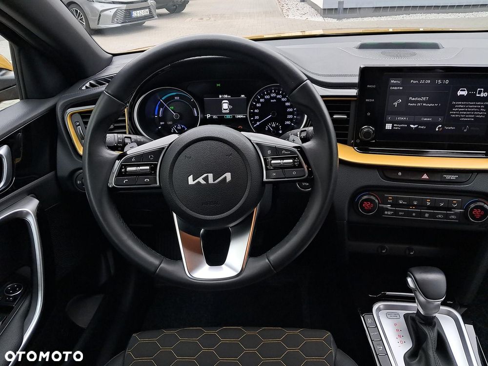 Kia XCeed - 16