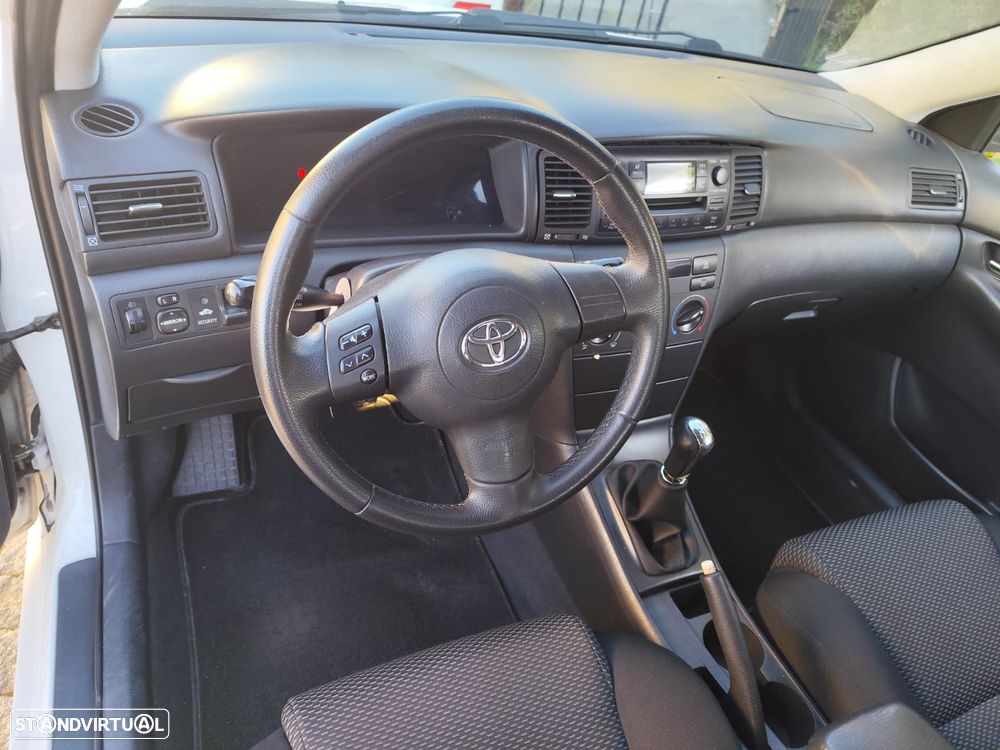 Toyota Corolla 1.4 D-4D S-Pack+AC - 9
