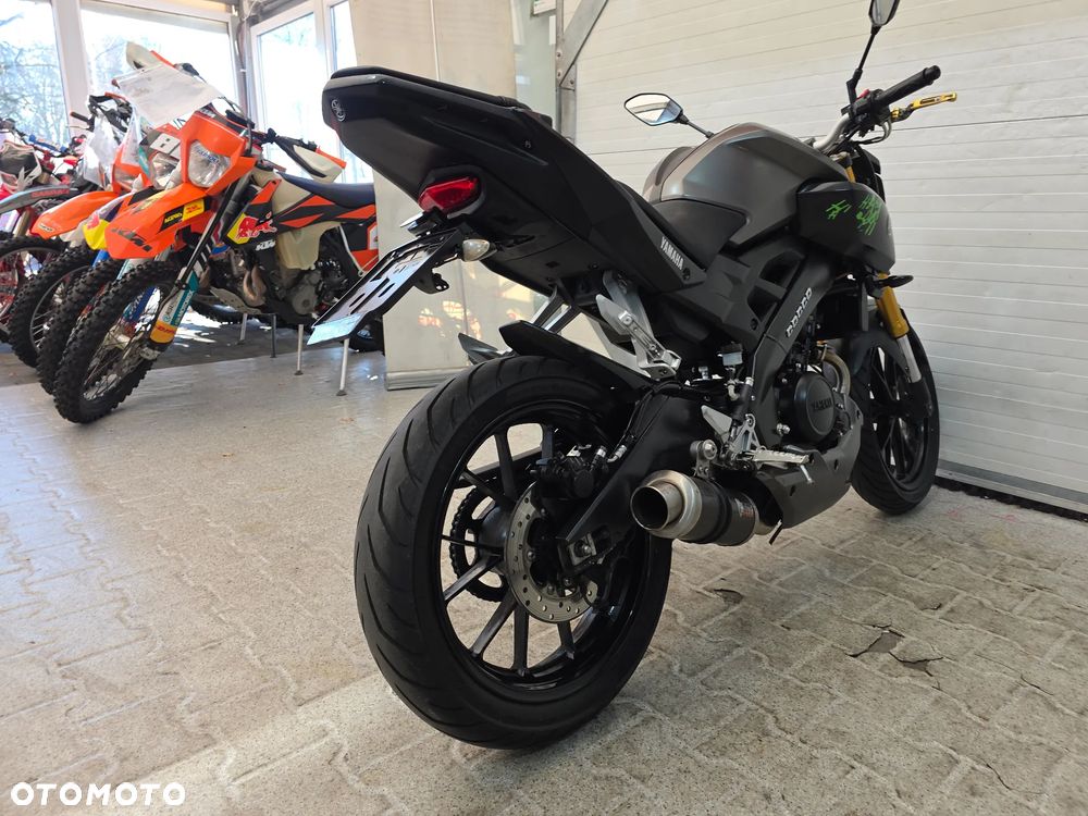 Yamaha MT - 21