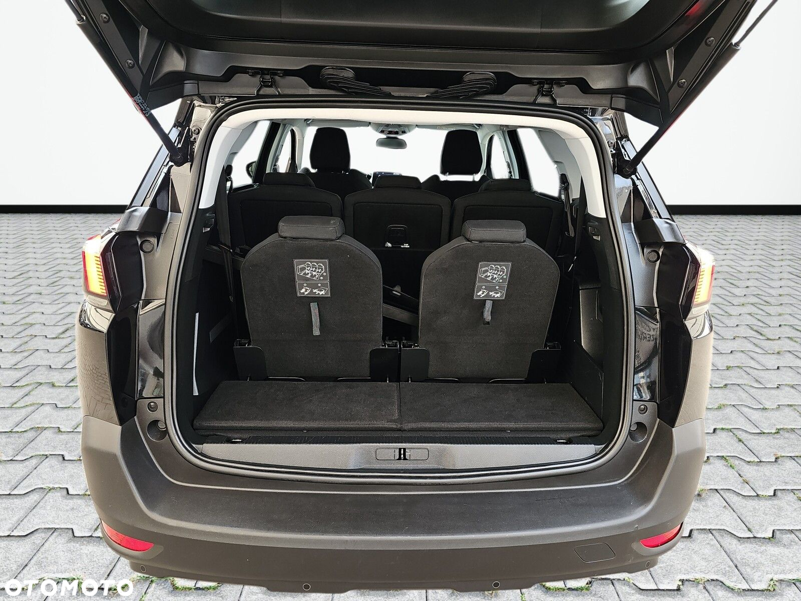 Peugeot 5008 - 30