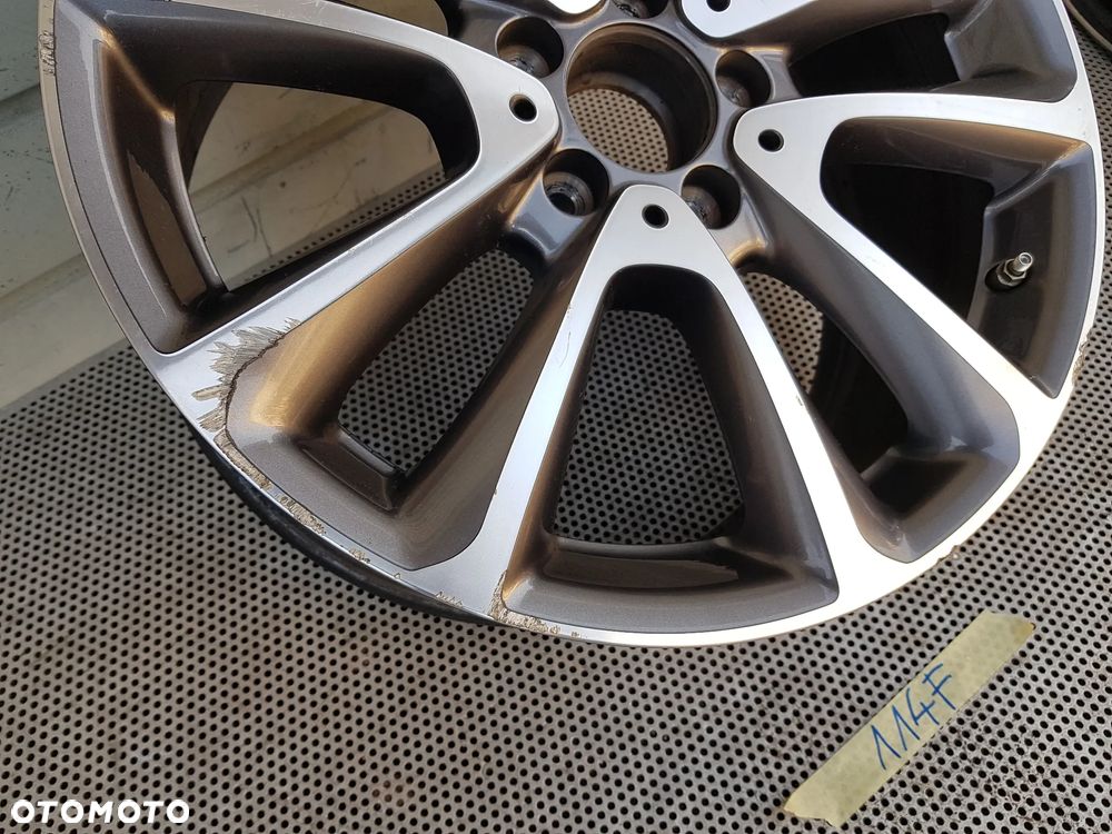 Mercedes W213 E Felga 8x18 ET43 - 3