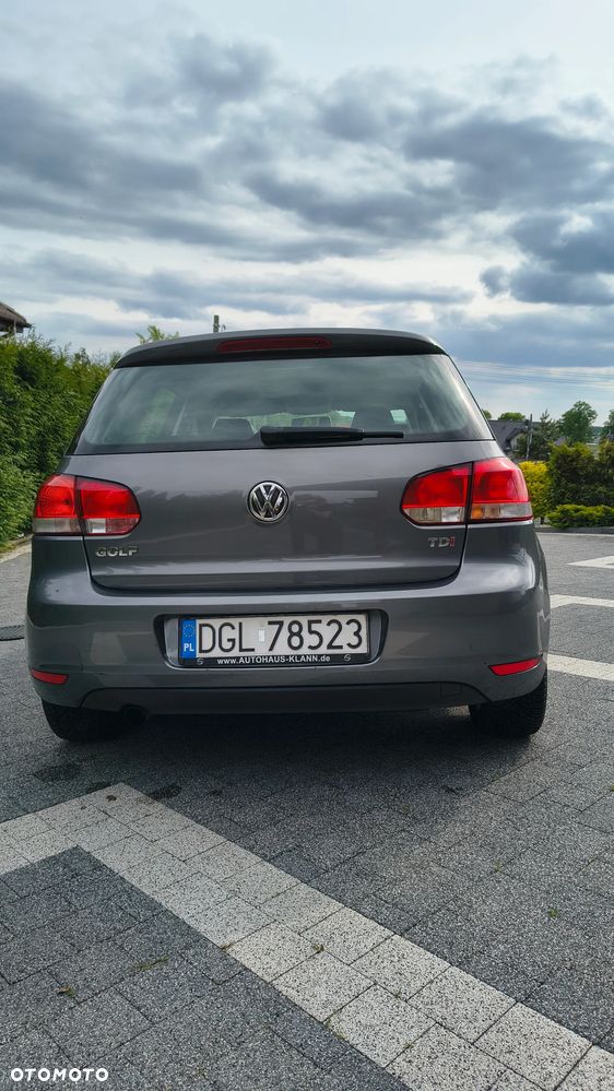 Volkswagen Golf 1.6 TDI Comfortline - 5