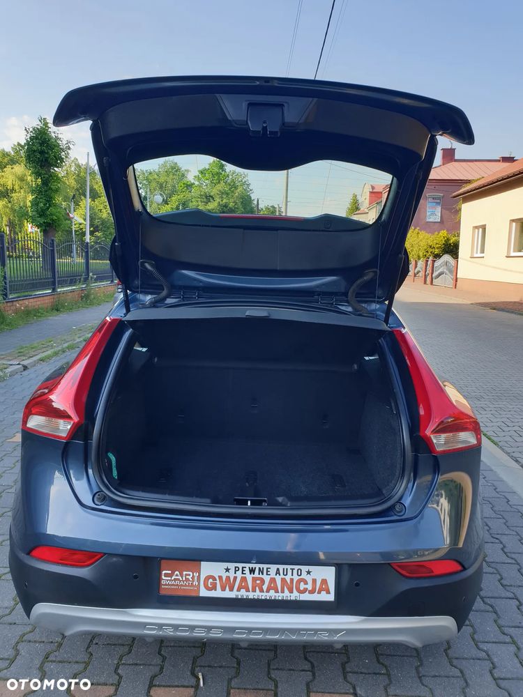 Volvo V40 Cross Country D2 Plus - 37