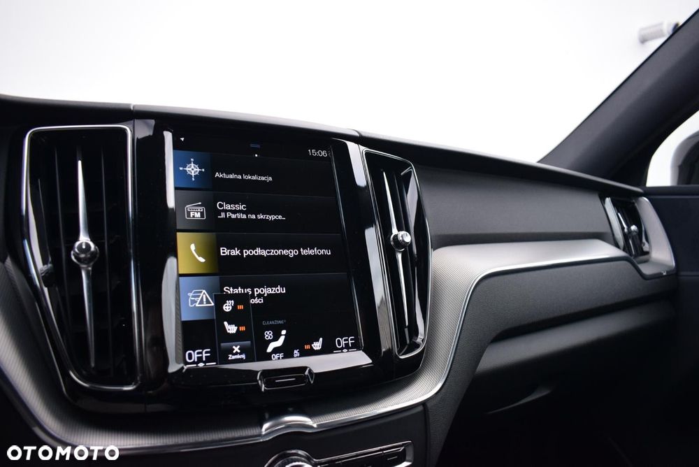 Volvo XC 60 - 25