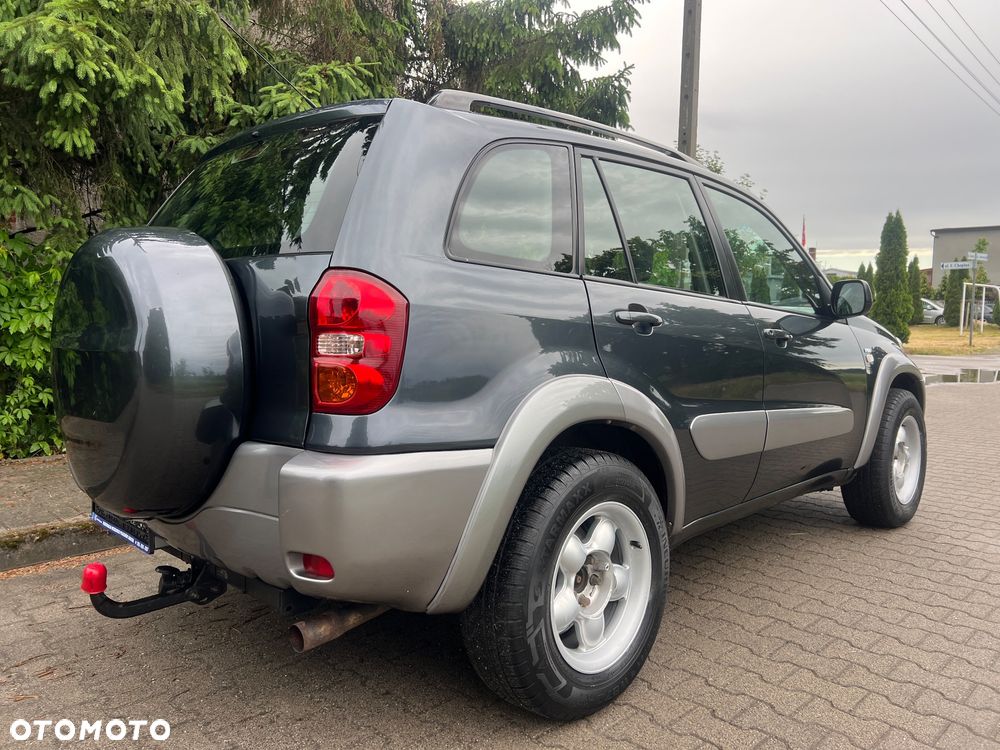 Toyota RAV4 - 14