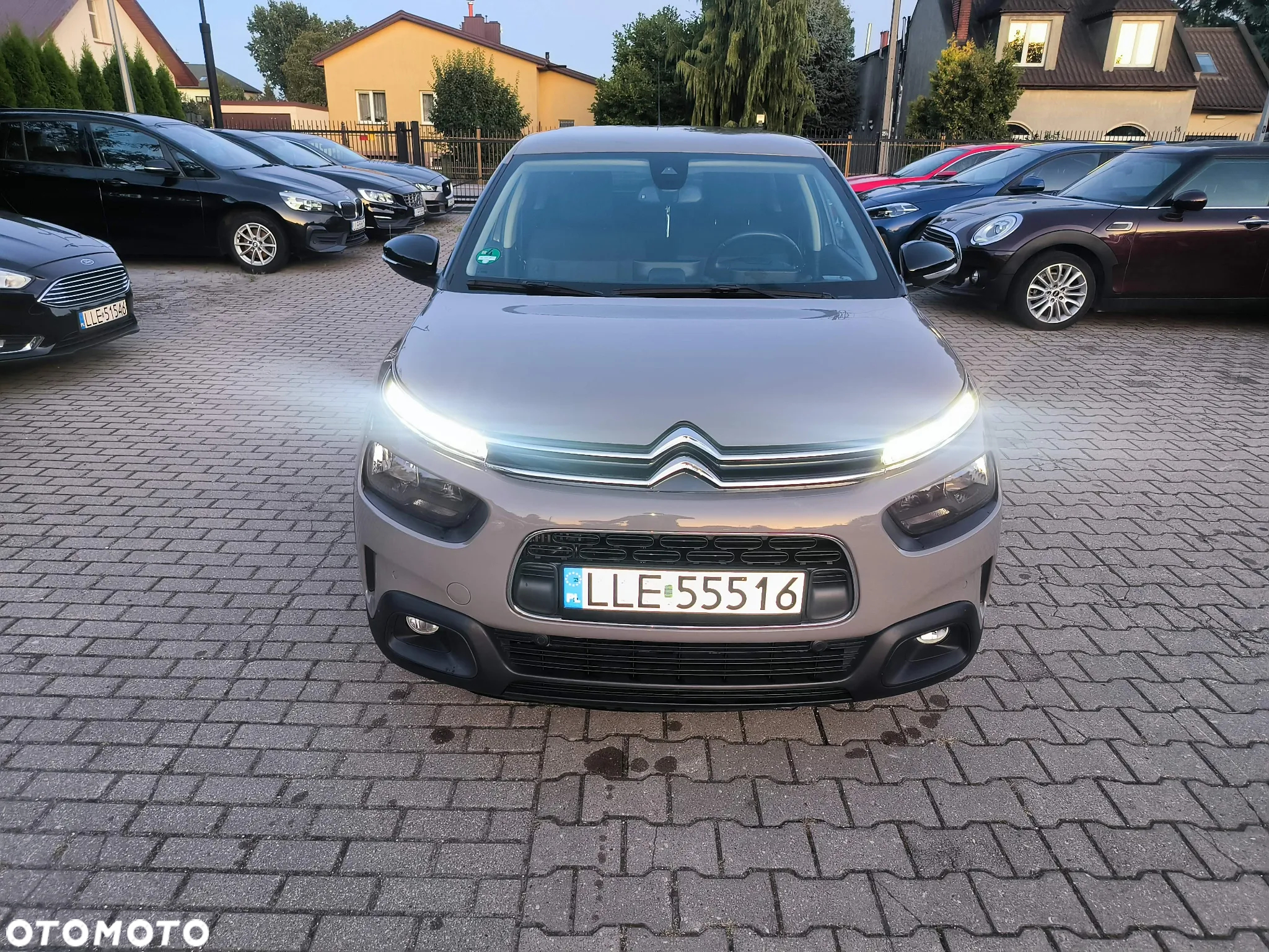 Citroën C4 Cactus PureTech 110 Stop&Start EAT6 Origins - 24
