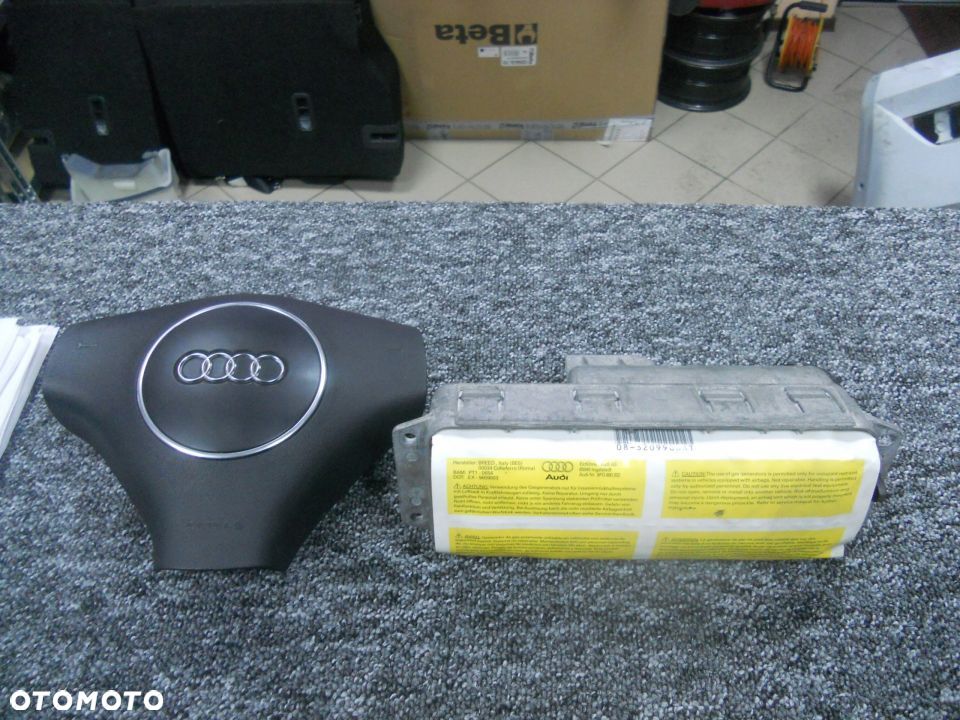 AUDI A3 8P 2003-2005 AIRBAG KIEROWCAPASAŻER - 1