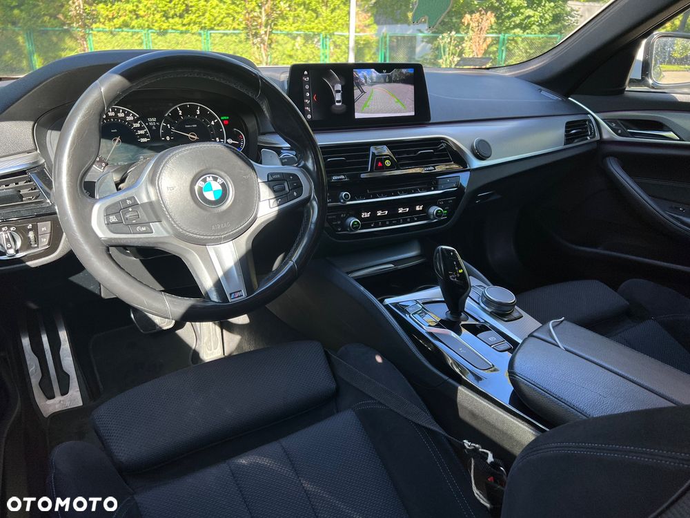 BMW Seria 5 520d xDrive M Sport sport - 16