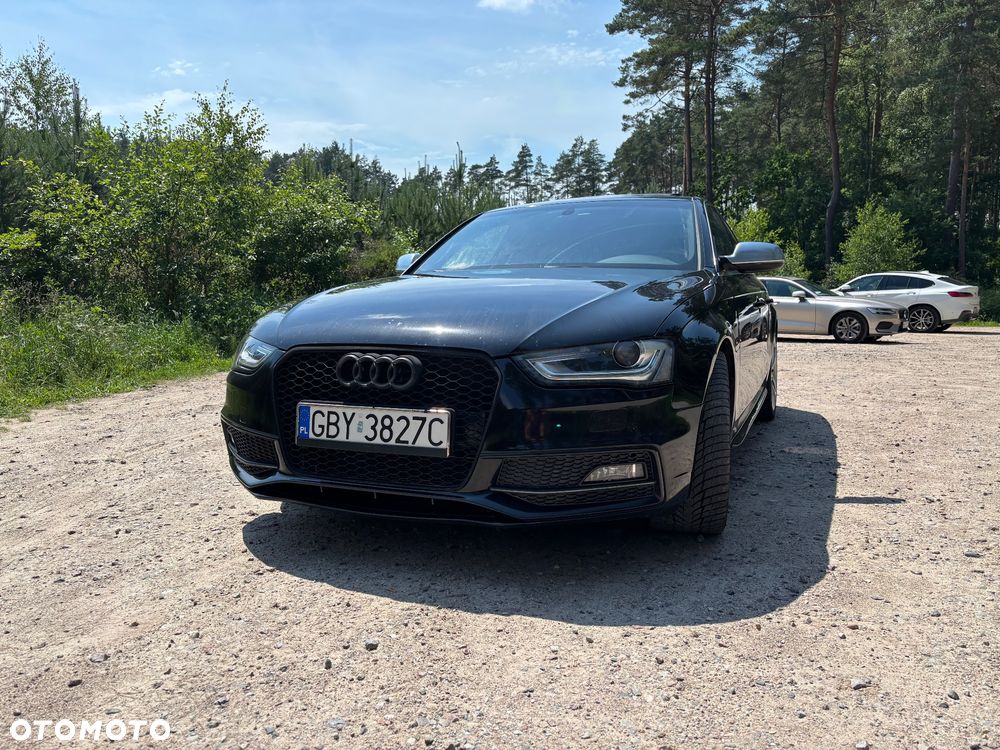 Audi S4 Limousine - 1