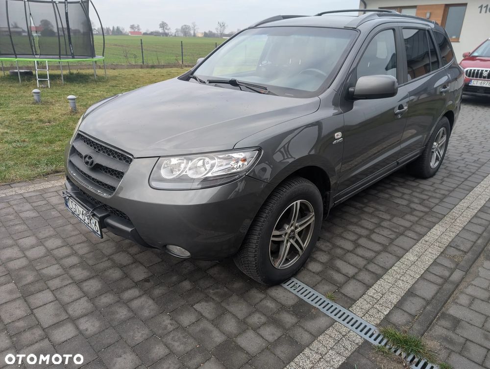 Hyundai Santa Fe - 1
