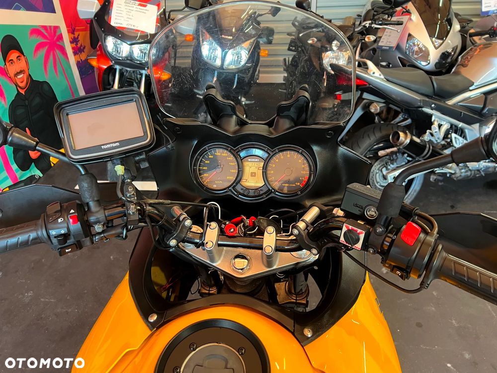Suzuki DL - 8