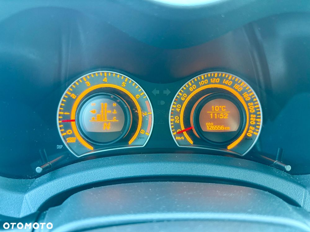 Toyota Auris 1.6 VVT-i Multimode Executive - 4