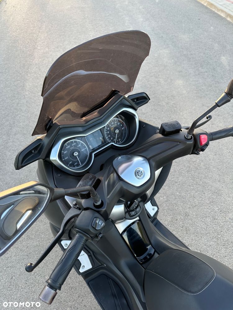 Yamaha X-max - 18