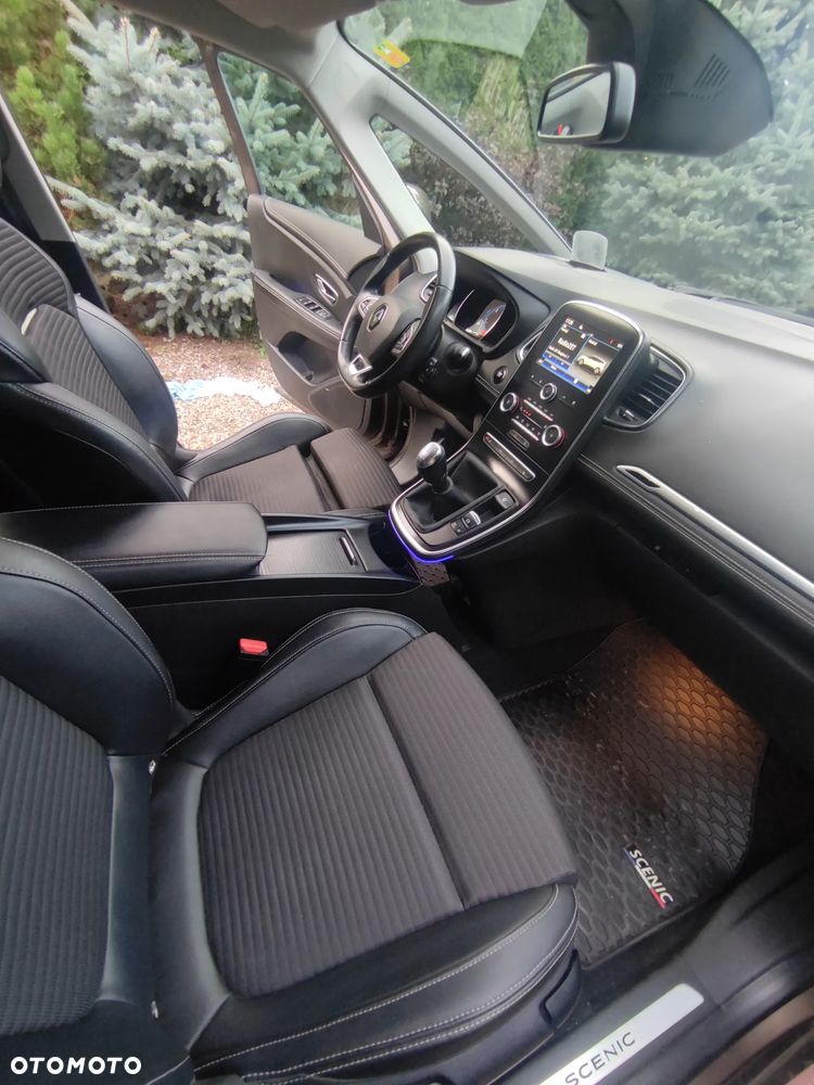 Renault Grand Scenic Gr 1.6 dCi Energy Limited EU6 - 12