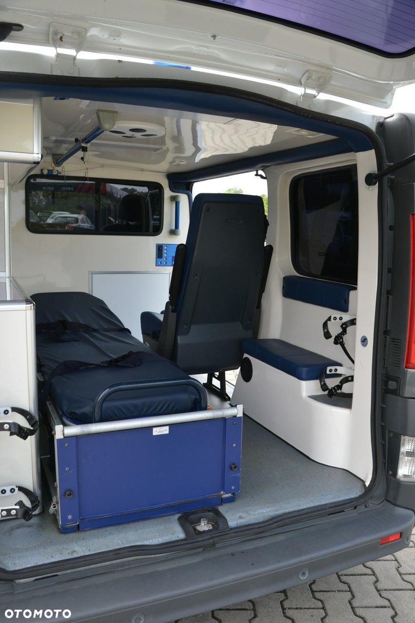 Renault Trafic - 17