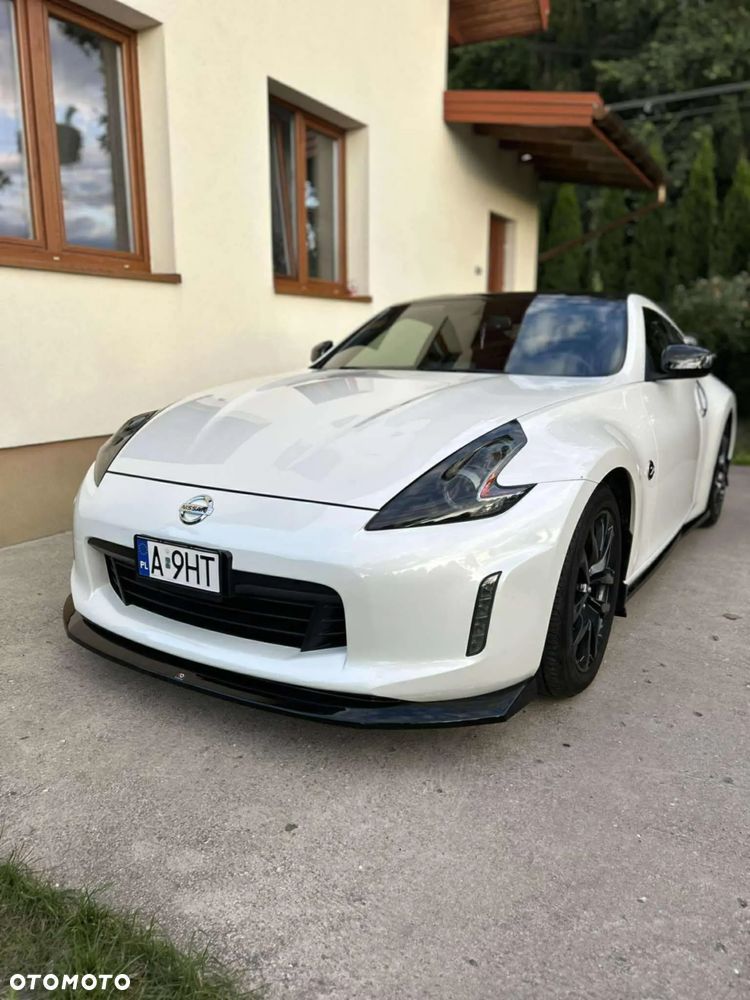 Nissan 370 Z - 2