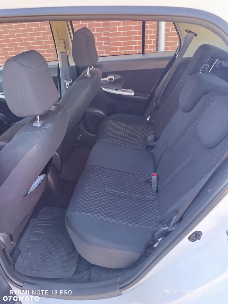 Toyota Urban Cruiser 1.33 Sol - 11