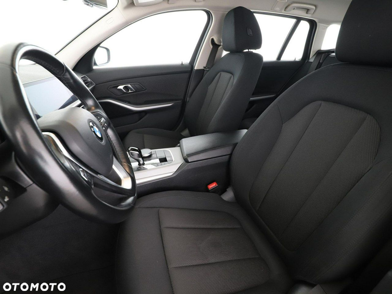BMW Seria 3 320d xDrive Advantage - 13