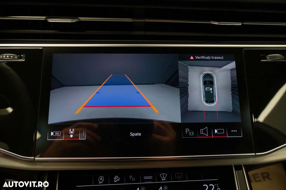 Audi Q8 SUV TFSI quattro 250 kW tiptronic S line business - 14