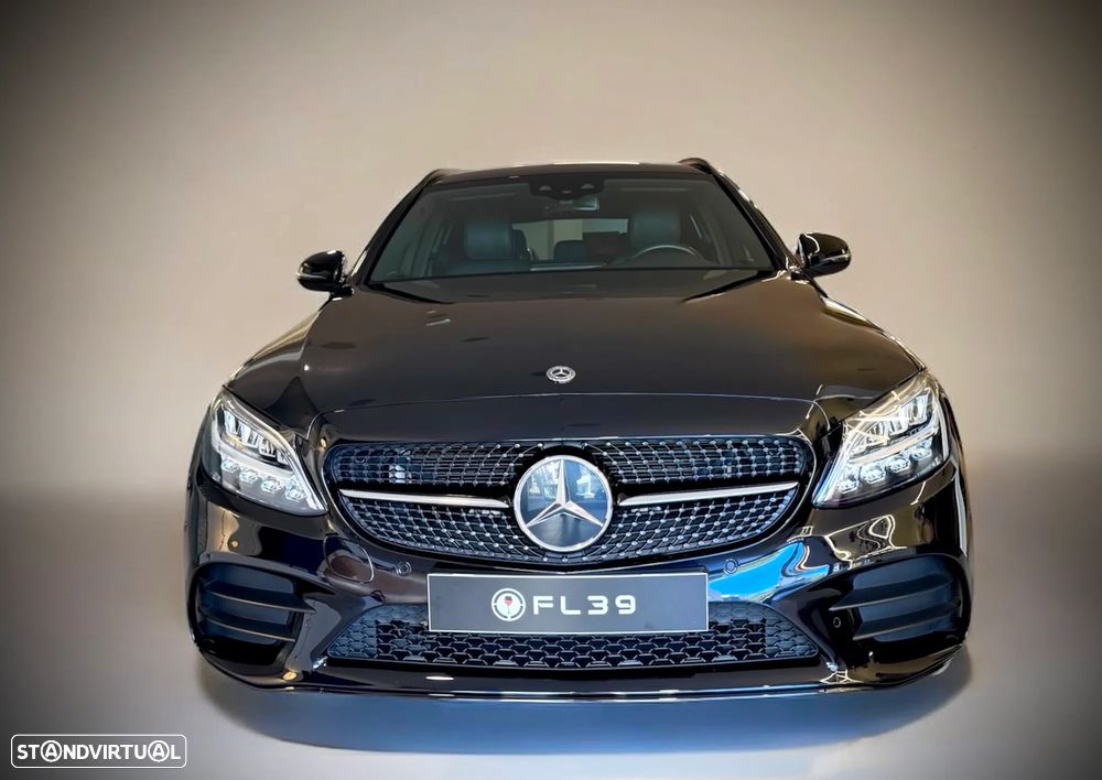 Mercedes-Benz C 300 de AMG Line - 2