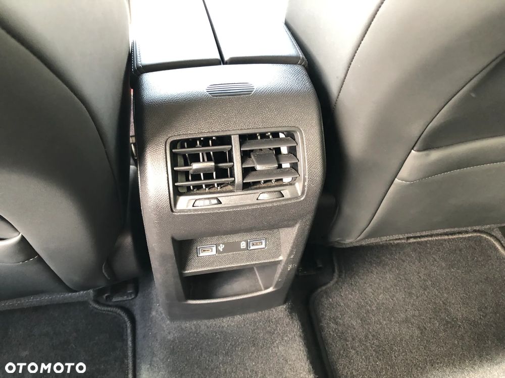 Peugeot 308 PureTech 130 EAT8 Allure Pack - 13