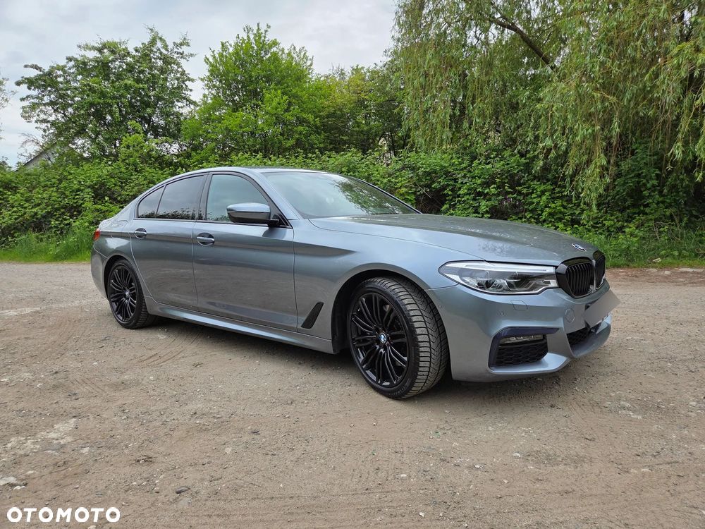 BMW Seria 5 530i xDrive M Sport sport - 12