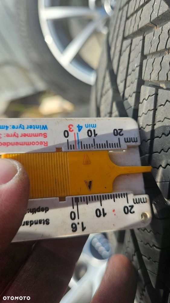 felgi audi a6 c8 4k0601025 7.5x17" et36 opony 225/60 r17 2024rok 6.5mm - 10