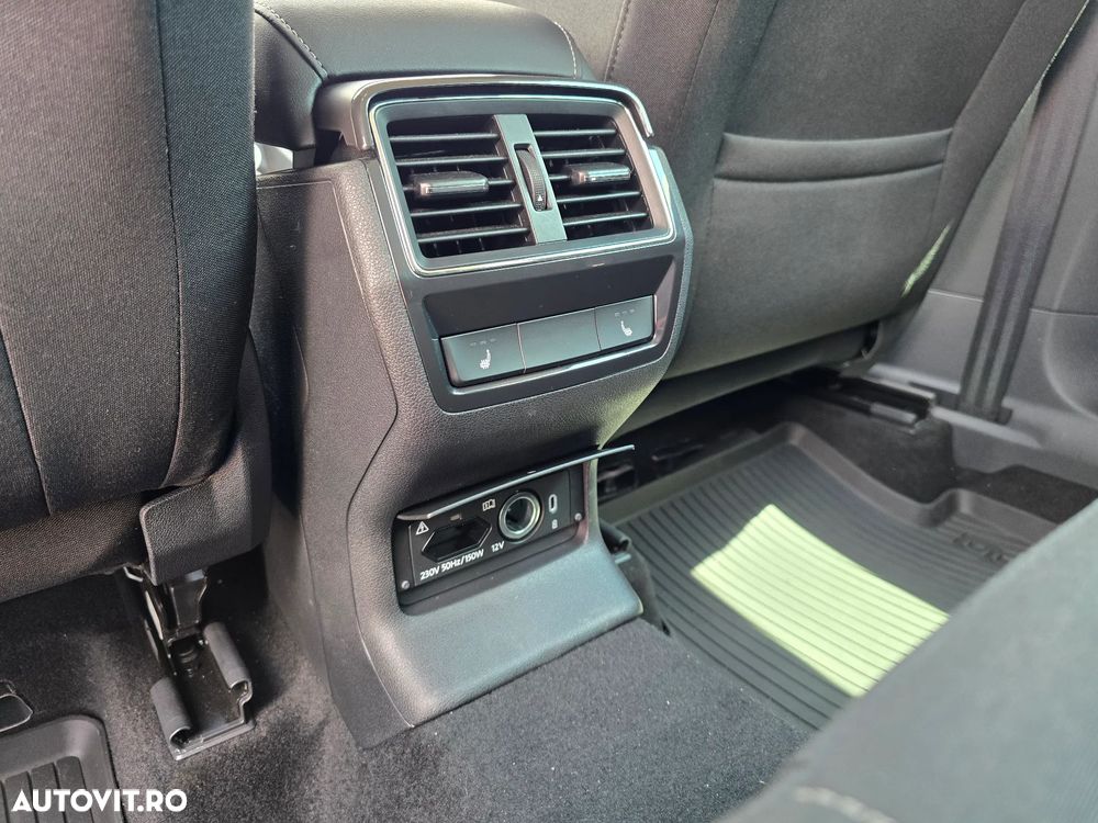 SKODA Karoq 2025 — imagine 13