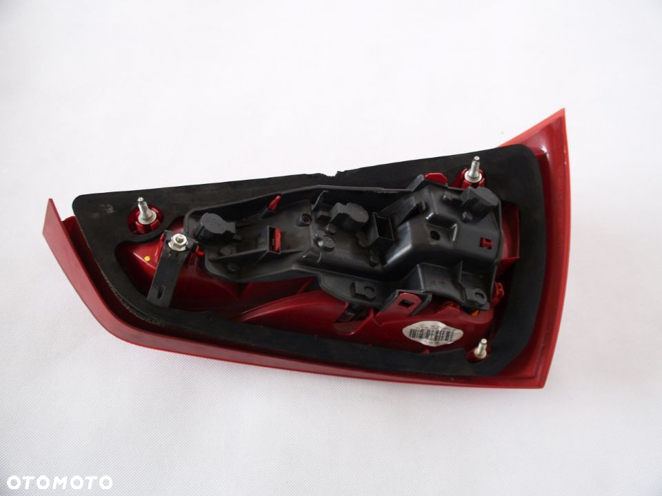 Audi A1 Lampa lewa tylna lewy tyl a 1 8X0 - 2