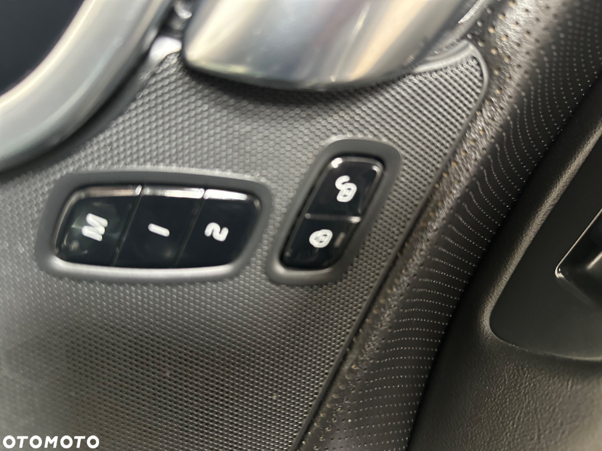 Volvo S90 D4 Geartronic R Design - 21