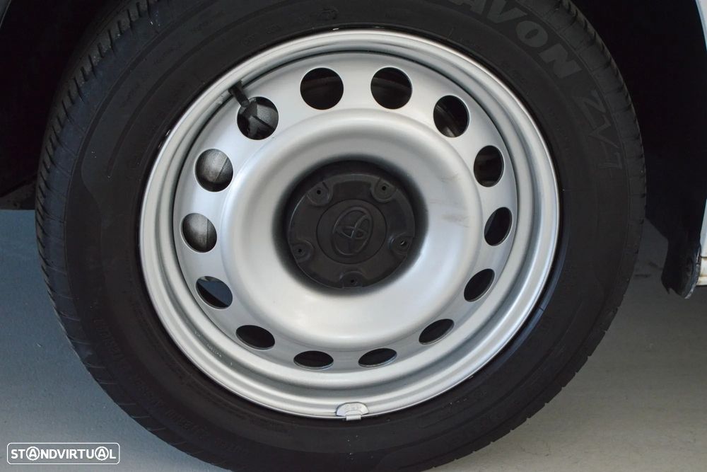 Toyota Proace City 1.5D L2 Comfort 3L - 21