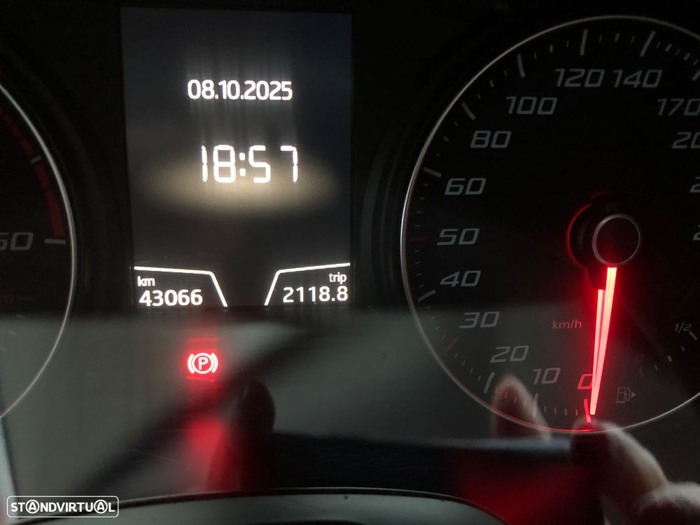 SEAT Leon 1.6 TDI Style DSG S/S - 21
