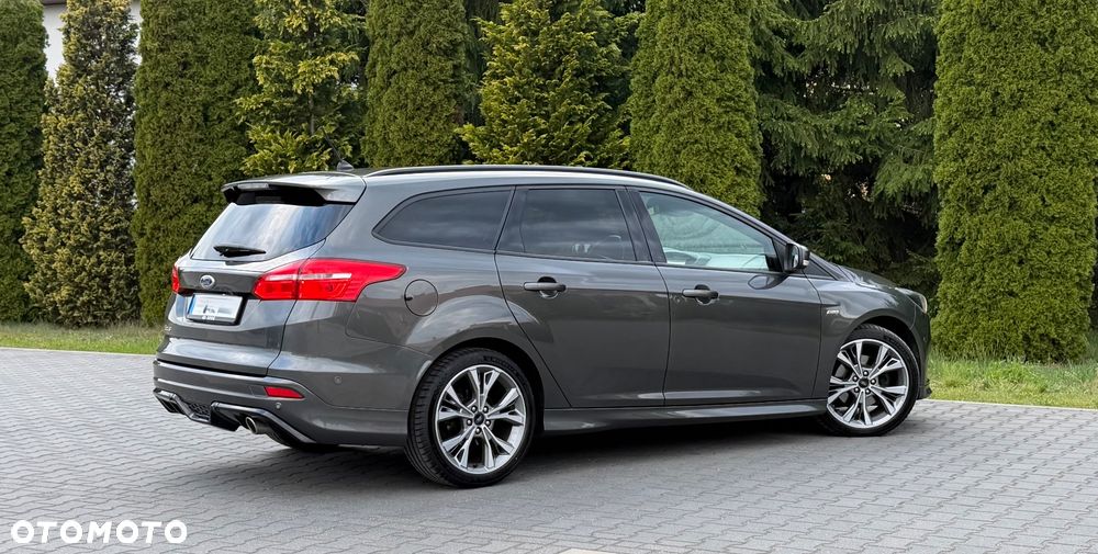 Ford Focus - 18